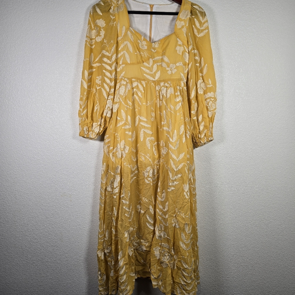 Elegant Yellow Maxi Dress